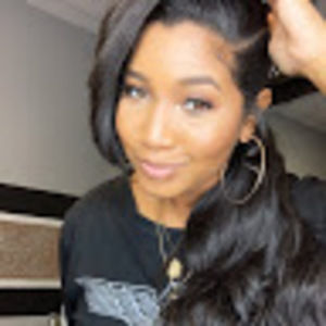 Meet your Posher, Jasmine